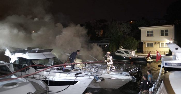 Beykoz’da lüks yatta çıkan yangın panik yarattı