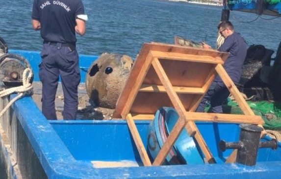 Beykoz’da tehlikeli av! Balıkçıların ağından mayın çıktı